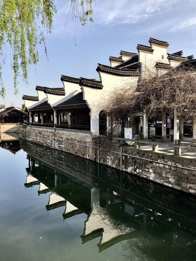 逃离弗农的房子